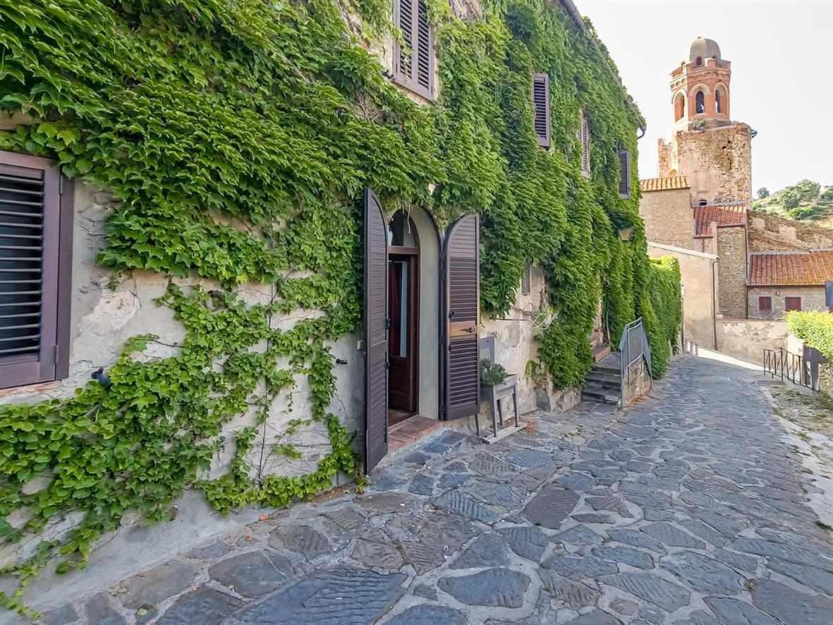 La Casina Di Rosi Vivere Nellantico Borgo Castiglione della Pescaia Exterior foto